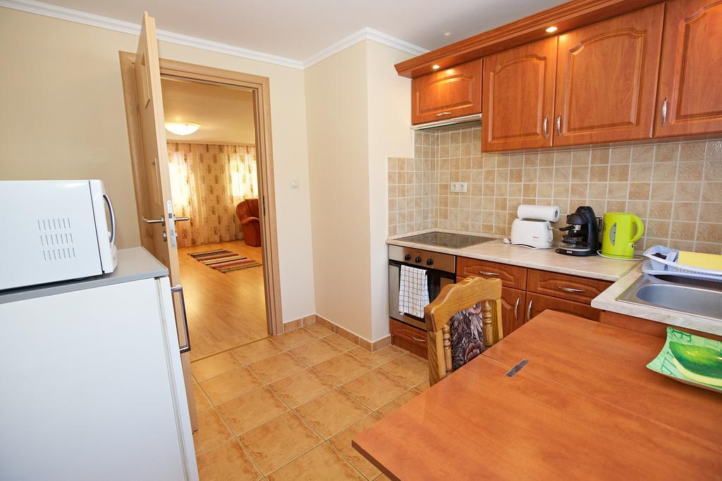 Zoli Apartmanok-Brody 51-53 Hajdúszoboszló Extérieur photo