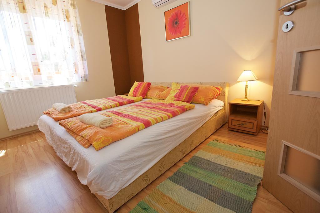 Zoli Apartmanok-Brody 51-53 Hajdúszoboszló Extérieur photo