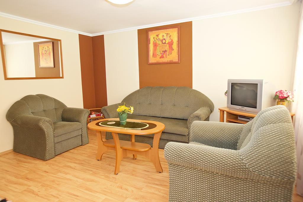 Zoli Apartmanok-Brody 51-53 Hajdúszoboszló Extérieur photo