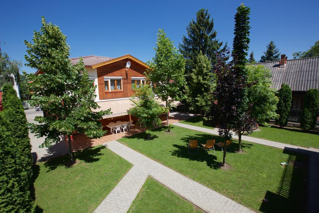 Zoli Apartmanok-Brody 51-53 Hajdúszoboszló Extérieur photo