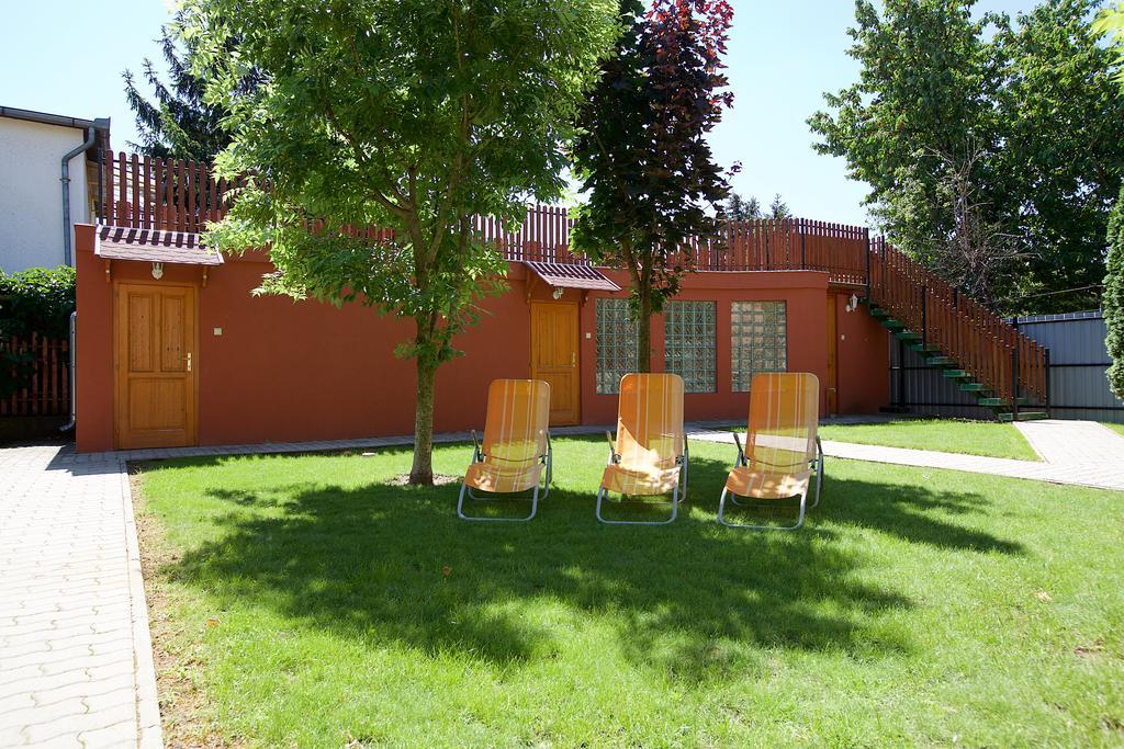 Zoli Apartmanok-Brody 51-53 Hajdúszoboszló Extérieur photo